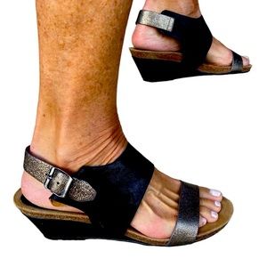 Söfft 10M Black W/Pewter faux leather cork wedges